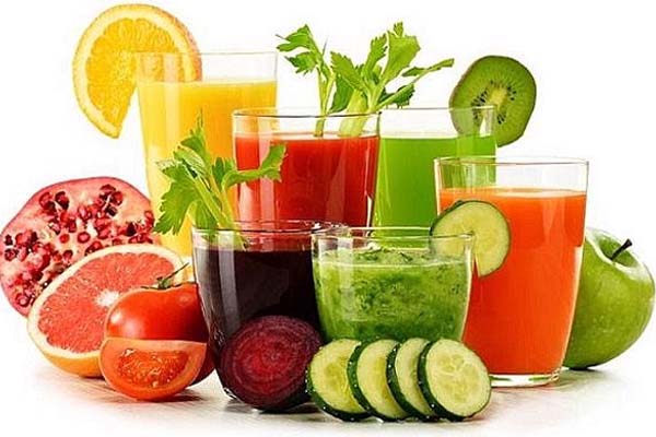 Ăn các loại rau xanh, trái cây nhiều chất xơ, vitamin và có tính mát tác dụng làm mát gan, thanh nhiệt, giảm mụn nhọt
