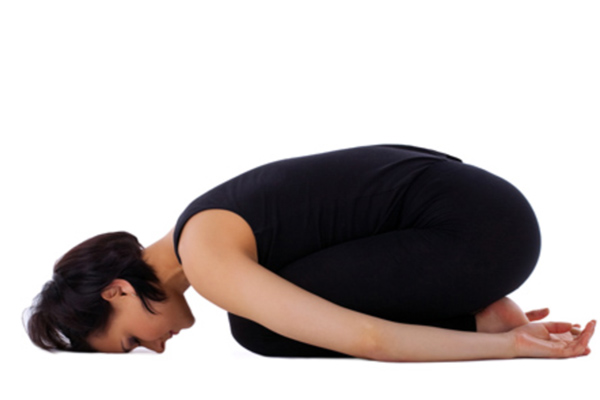 thải độc đường ruột bằng Yoga