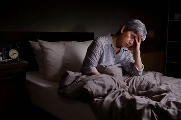 Trước và sau khi hồi xuân chị em bị rối loạn tâm lý, mất ngủ