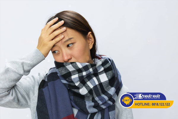 đau nhức đầu khi trời lạnh